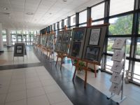 Pohled do vstupních prostor E-Centra s výstavou UNESCO