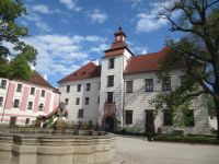 Zámek Třeboň hostil v květnu 2018 kolekci výstavy Poznej světové dědictví UNESCO